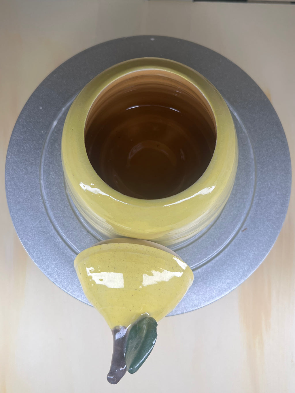 Lemon Container
